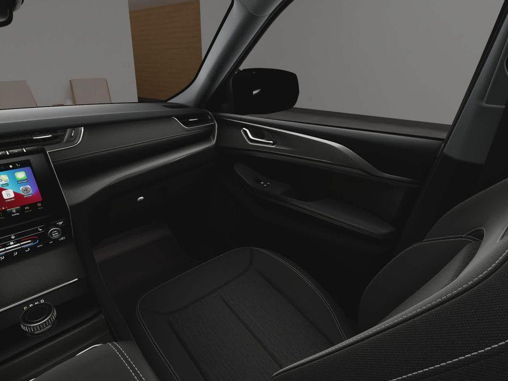 new 2025 Jeep Grand Cherokee L car, priced at $36,831