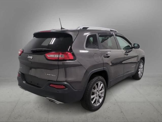 used 2018 Jeep Cherokee car, priced at $14,739