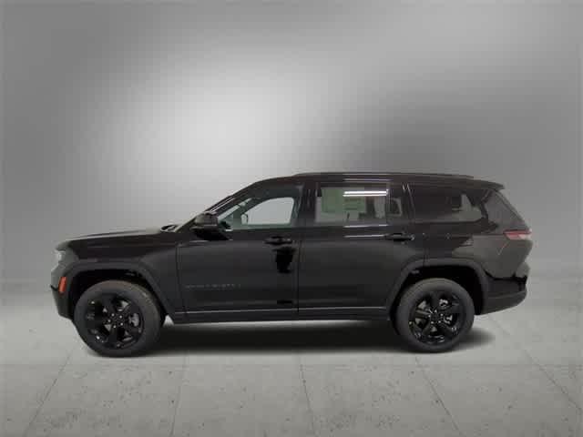 new 2024 Jeep Grand Cherokee L car, priced at $53,637