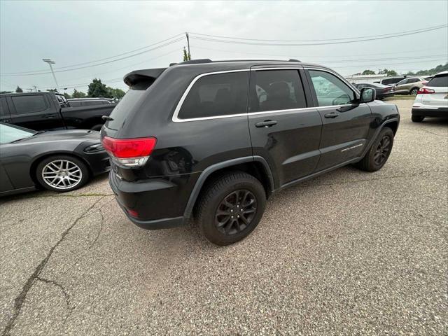 used 2016 Jeep Grand Cherokee car, priced at $13,846