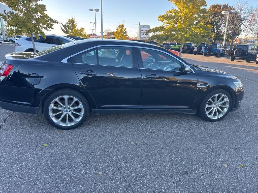 used 2016 Ford Taurus car, priced at $4,995
