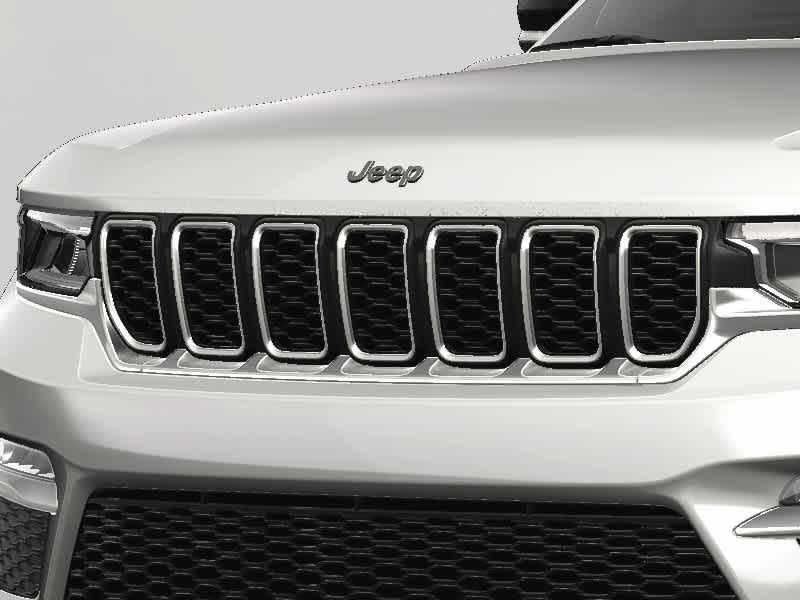 new 2025 Jeep Grand Cherokee car, priced at $41,846