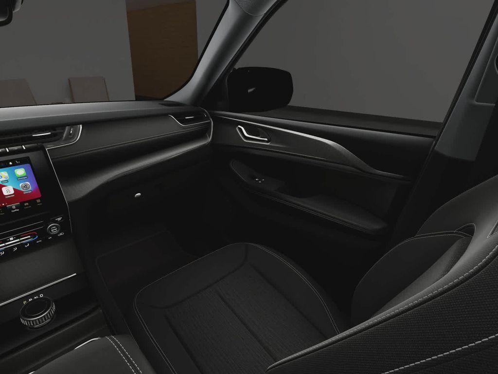 new 2024 Jeep Grand Cherokee L car, priced at $42,171