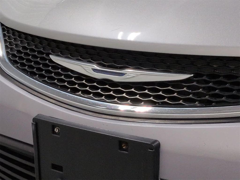 used 2015 Chrysler 200 car, priced at $9,600