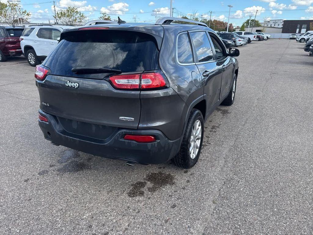 used 2014 Jeep Cherokee car, priced at $7,721