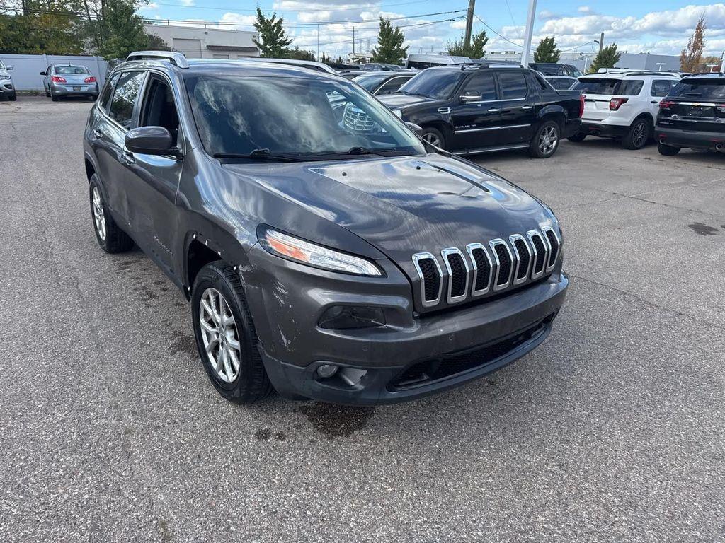 used 2014 Jeep Cherokee car, priced at $7,721