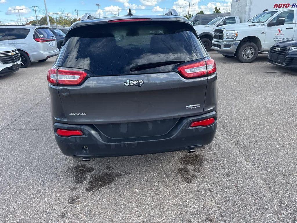 used 2014 Jeep Cherokee car, priced at $7,721
