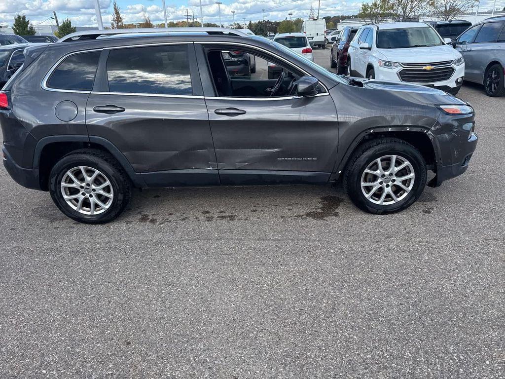 used 2014 Jeep Cherokee car, priced at $7,721
