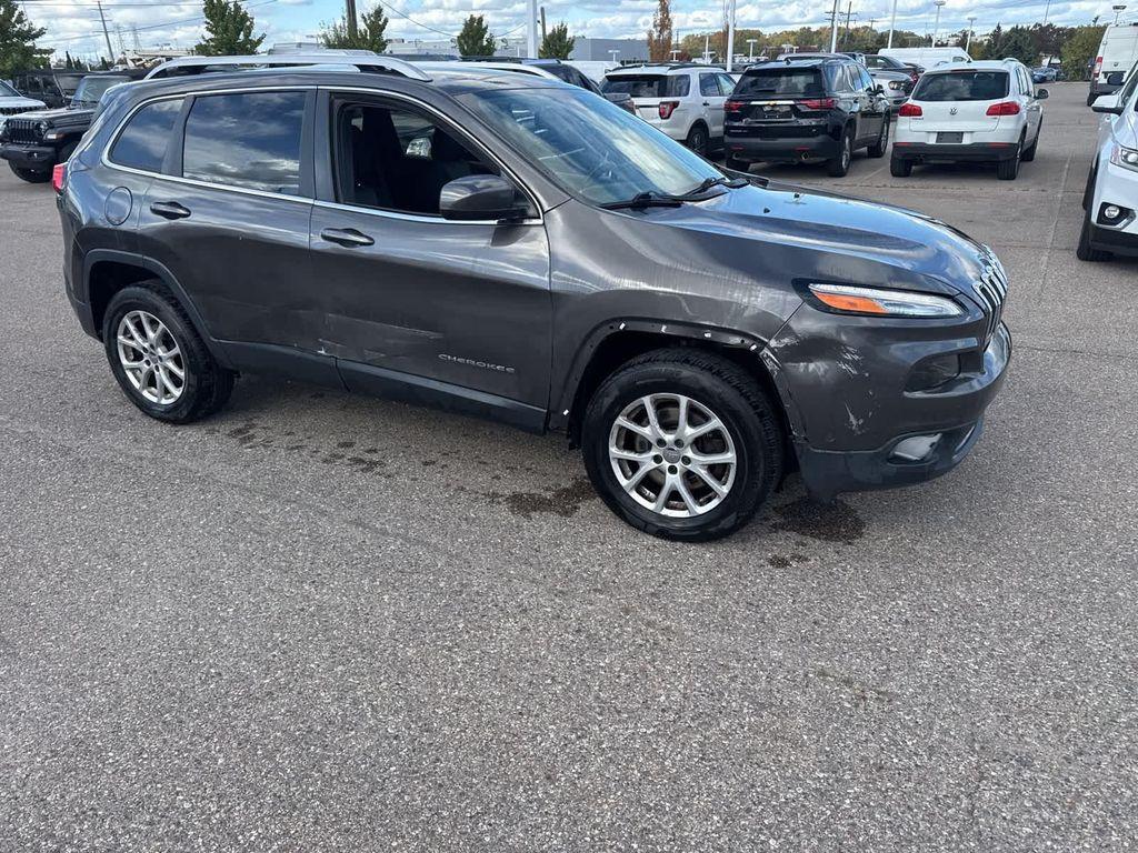 used 2014 Jeep Cherokee car, priced at $7,721