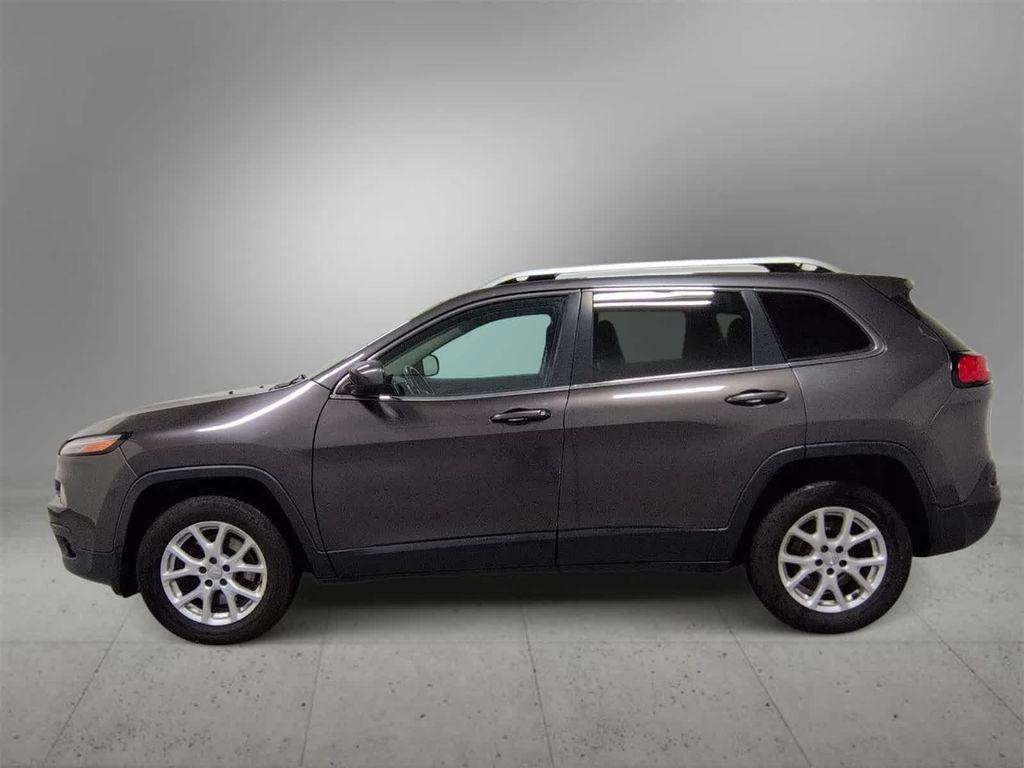 used 2014 Jeep Cherokee car, priced at $3,700