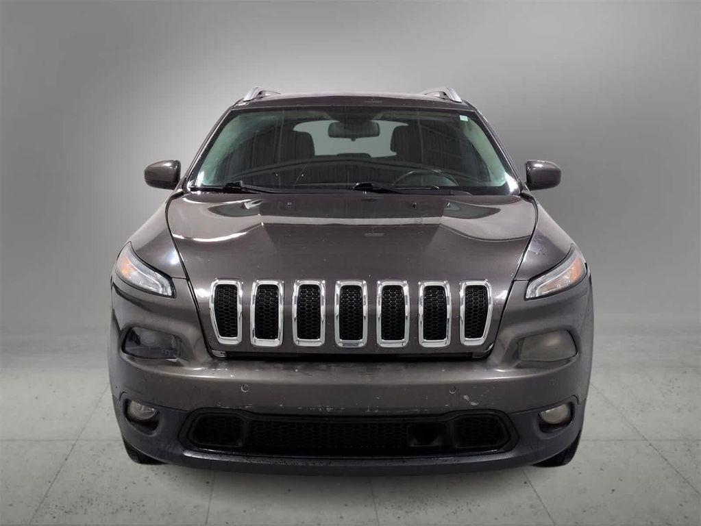 used 2014 Jeep Cherokee car, priced at $3,700