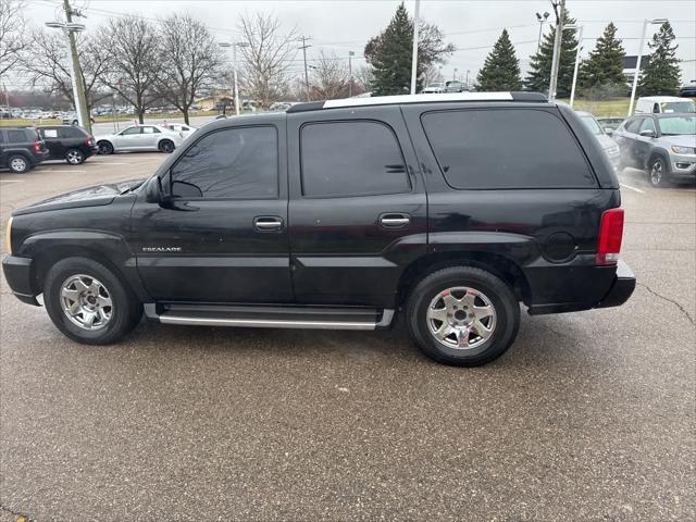 used 2004 Cadillac Escalade car, priced at $3,498