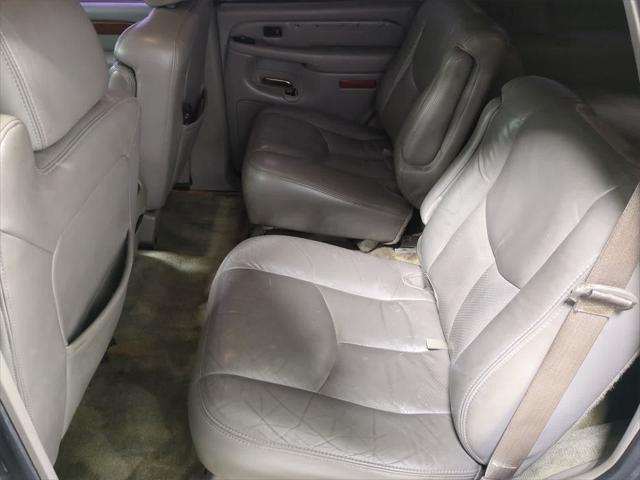 used 2004 Cadillac Escalade car, priced at $2,795