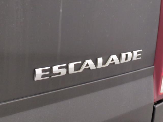 used 2004 Cadillac Escalade car, priced at $2,795