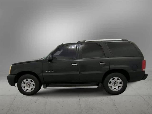 used 2004 Cadillac Escalade car, priced at $2,795