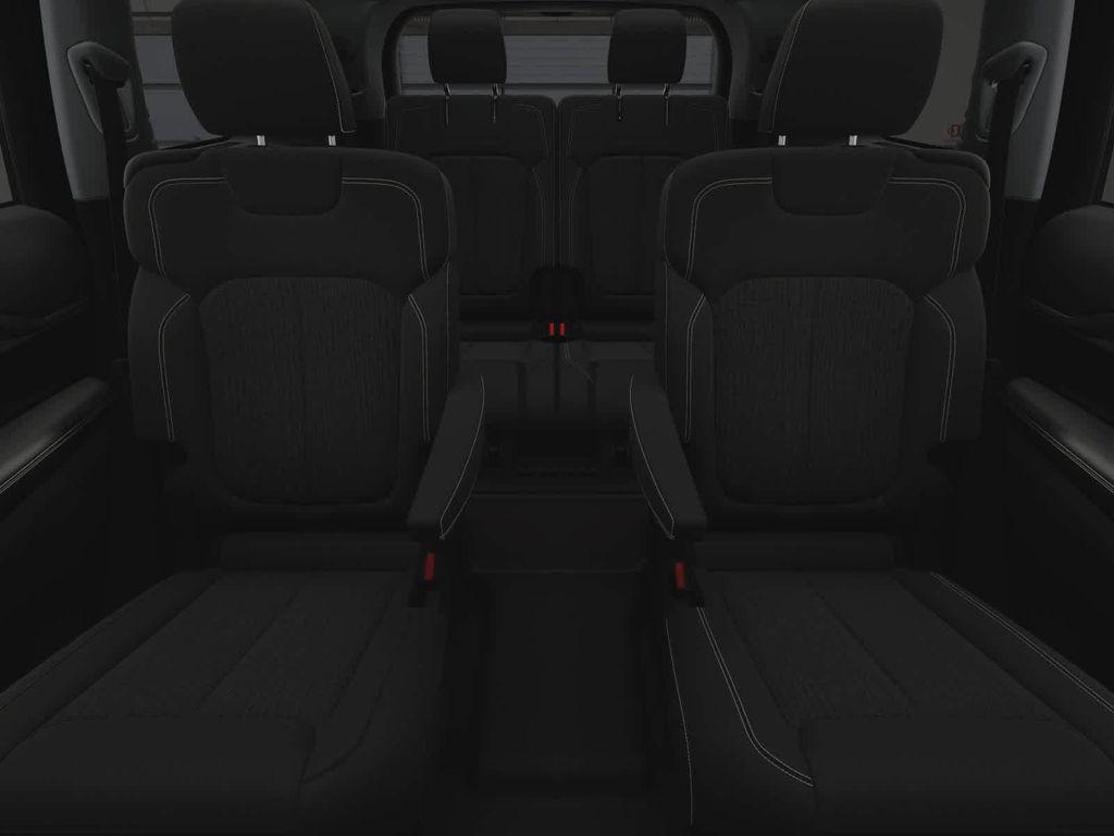 new 2025 Jeep Grand Cherokee L car, priced at $40,037