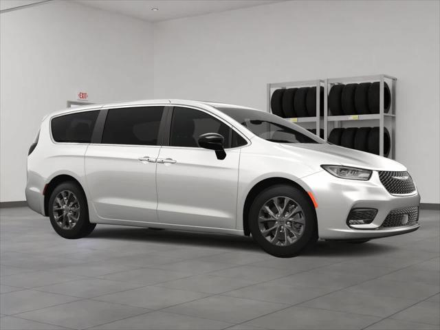 new 2025 Chrysler Pacifica car, priced at $41,401