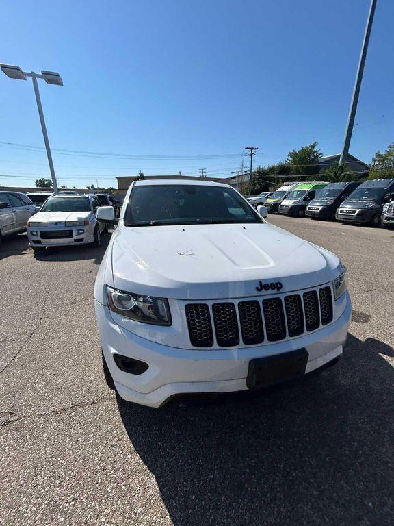 used 2015 Jeep Grand Cherokee car, priced at $12,960