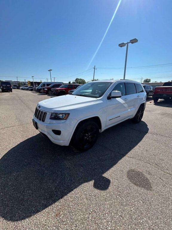 used 2015 Jeep Grand Cherokee car, priced at $12,960