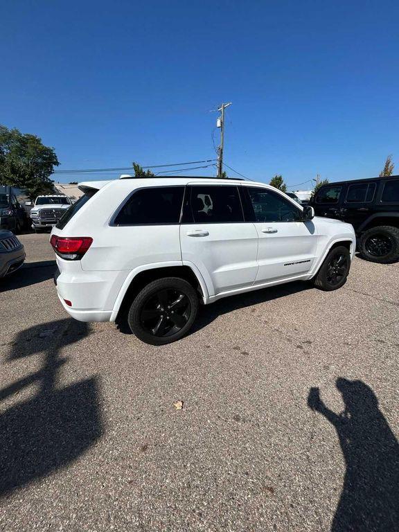 used 2015 Jeep Grand Cherokee car, priced at $12,960