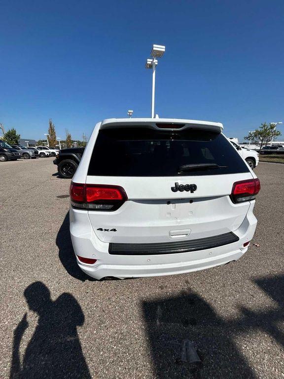 used 2015 Jeep Grand Cherokee car, priced at $12,960