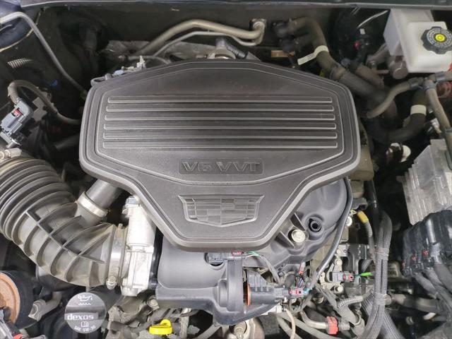 used 2021 Cadillac XT5 car, priced at $17,900