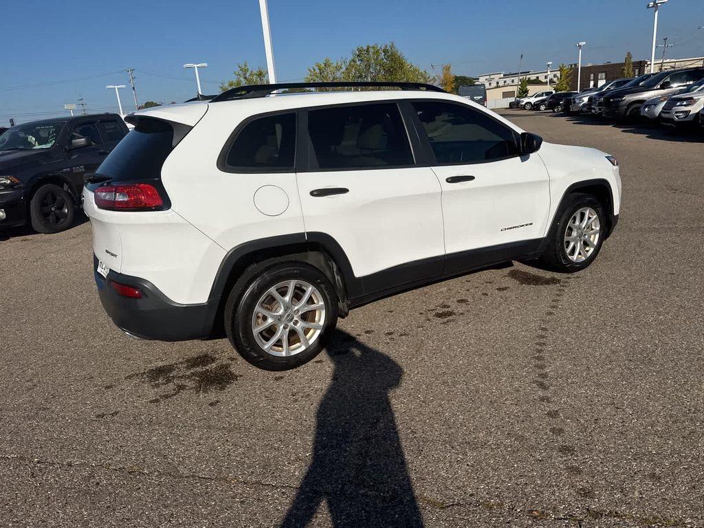 used 2016 Jeep Cherokee car, priced at $11,967