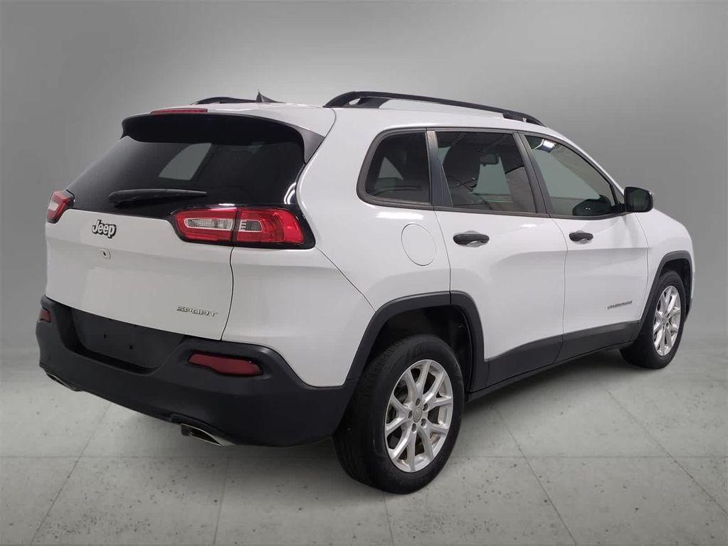 used 2016 Jeep Cherokee car, priced at $11,967