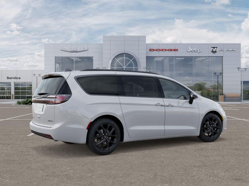 new 2026 Chrysler Pacifica car, priced at $44,277