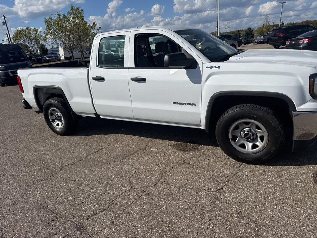 used 2018 GMC Sierra 1500 car, priced at $16,949