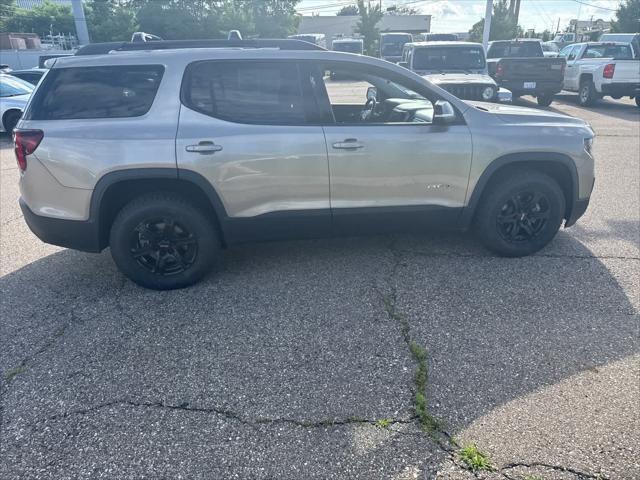 used 2022 GMC Acadia car, priced at $26,310