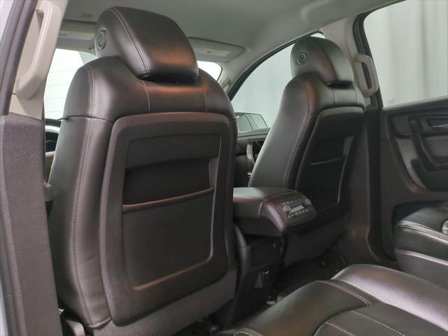 used 2016 Chevrolet Traverse car, priced at $7,989