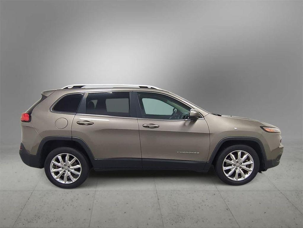 used 2016 Jeep Cherokee car, priced at $8,604