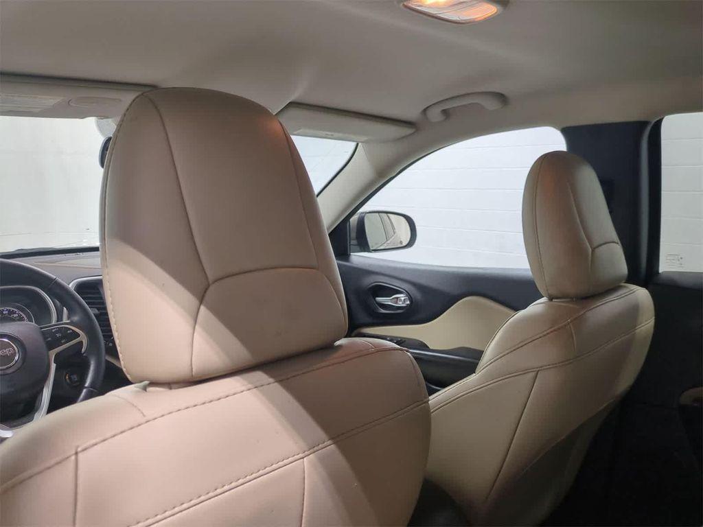 used 2016 Jeep Cherokee car, priced at $8,604