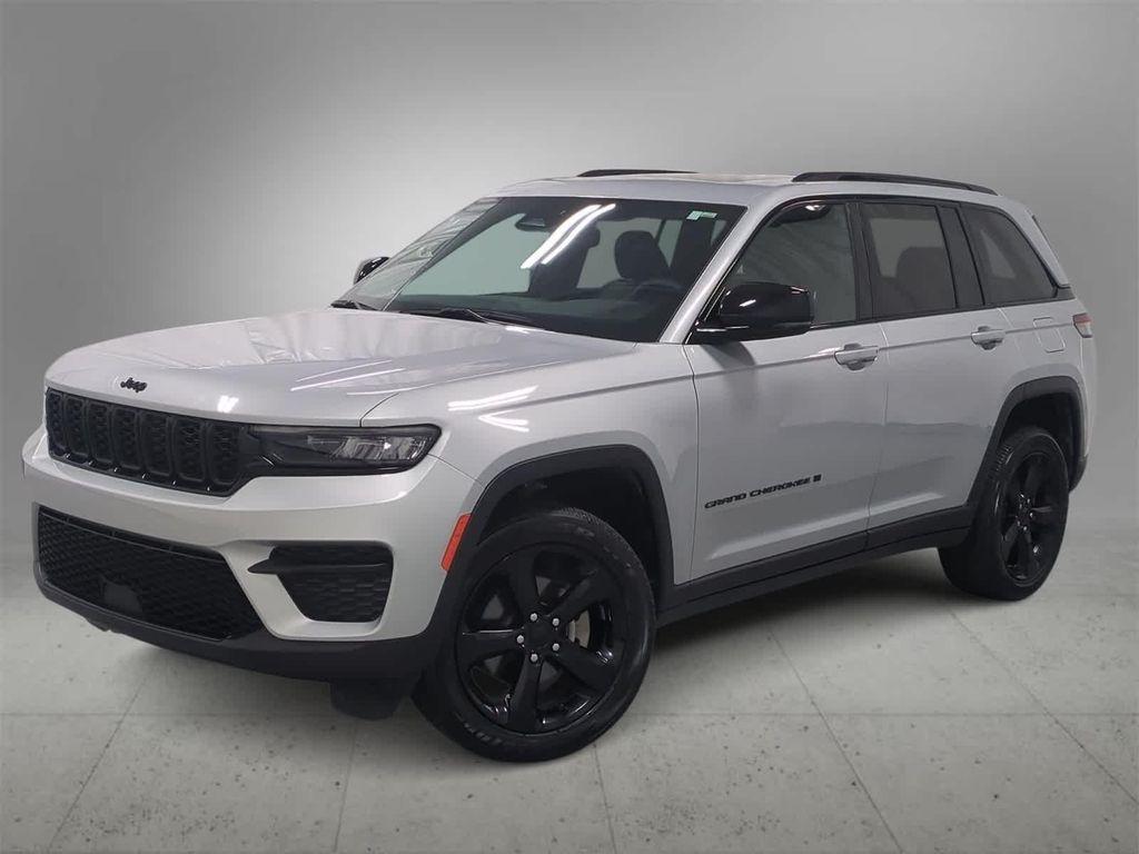 used 2023 Jeep Grand Cherokee car, priced at $31,402