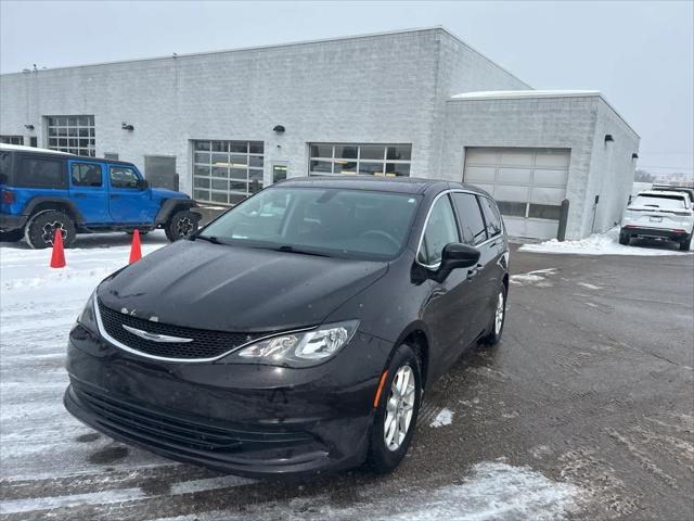 used 2017 Chrysler Pacifica car, priced at $9,999