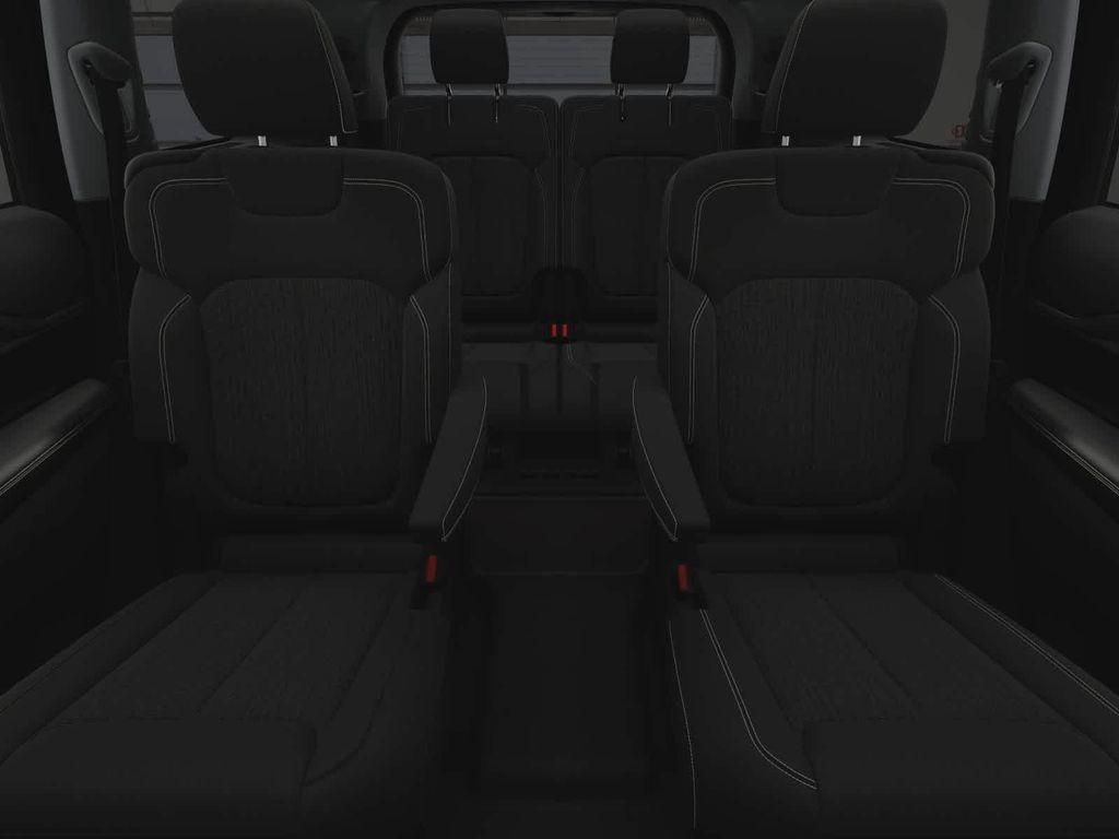 new 2025 Jeep Grand Cherokee L car, priced at $40,037