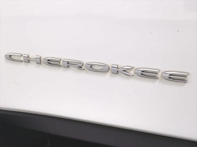 used 2021 Jeep Cherokee car, priced at $18,596