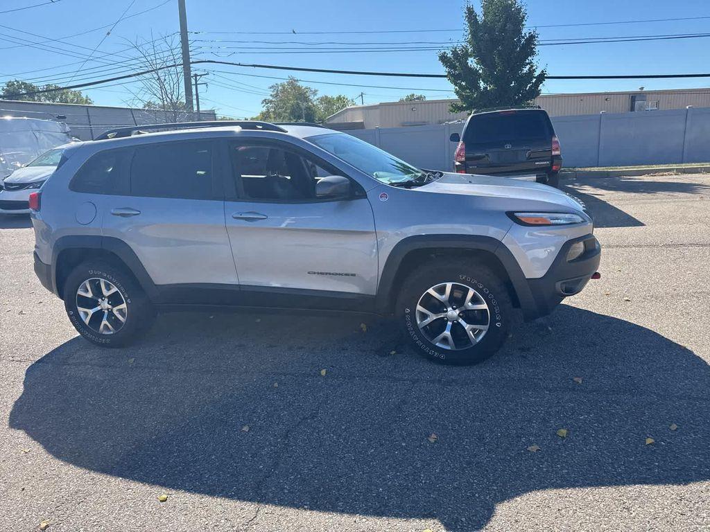 used 2018 Jeep Cherokee car, priced at $18,520