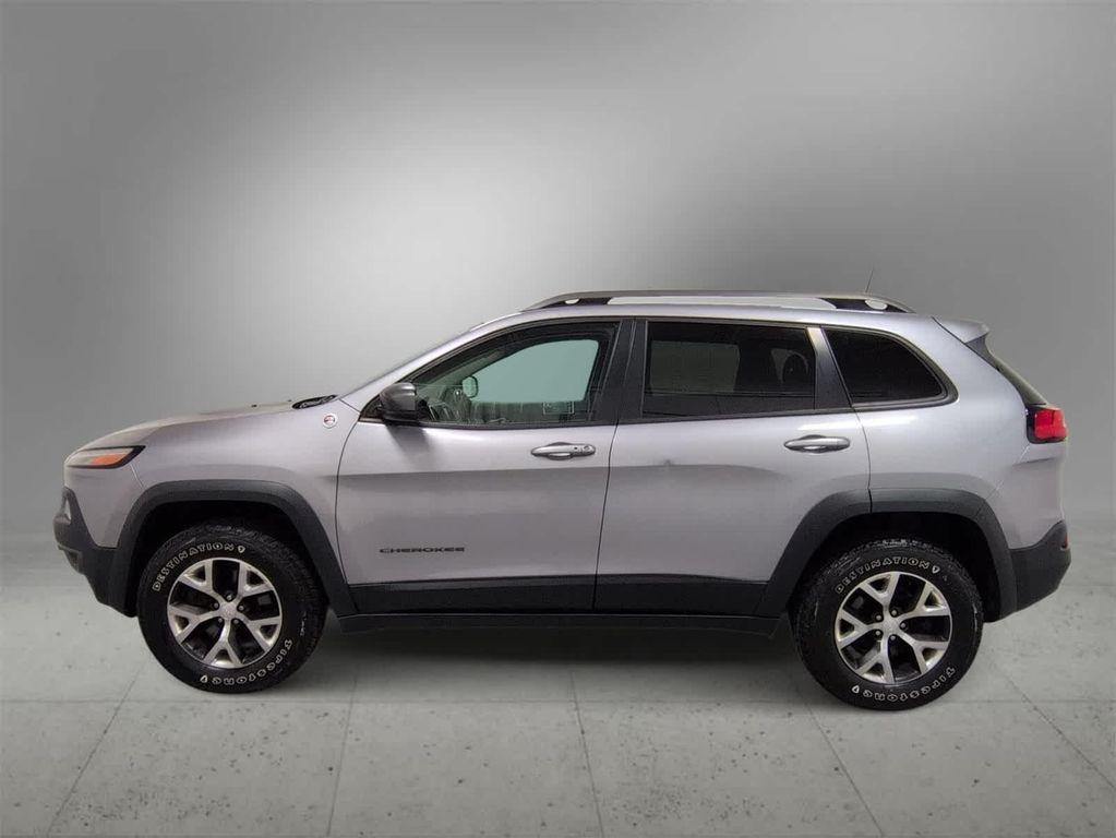 used 2018 Jeep Cherokee car, priced at $15,875