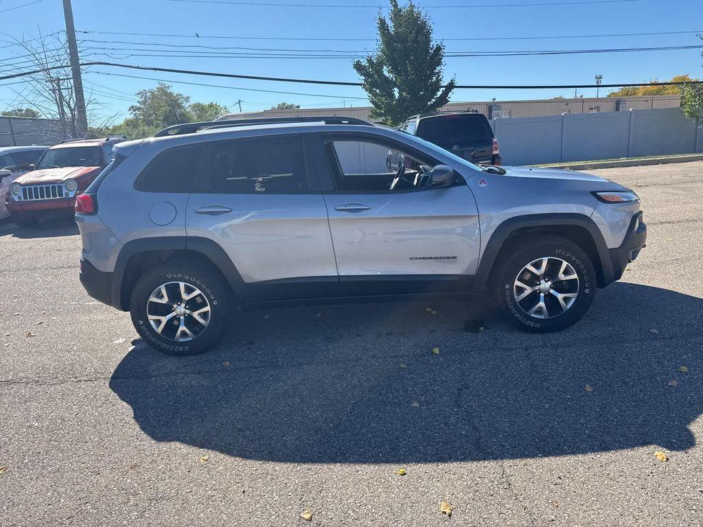 used 2018 Jeep Cherokee car, priced at $18,520