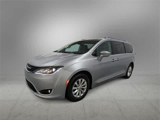 used 2018 Chrysler Pacifica car, priced at $9,499