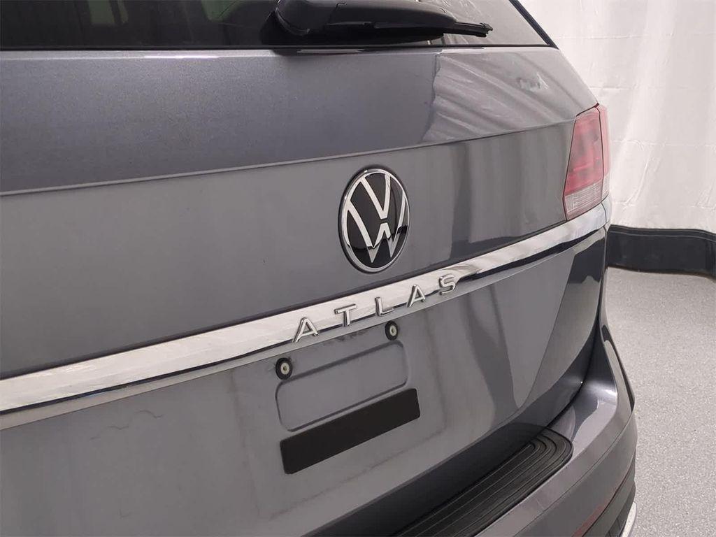 used 2022 Volkswagen Atlas car, priced at $17,100