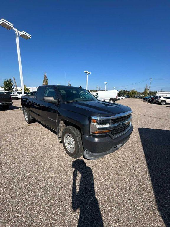 used 2019 Chevrolet Silverado 1500 car, priced at $18,696