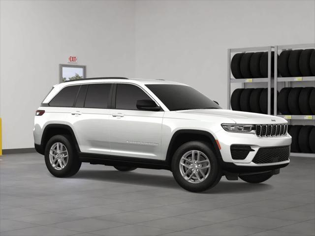 new 2024 Jeep Grand Cherokee car, priced at $38,031