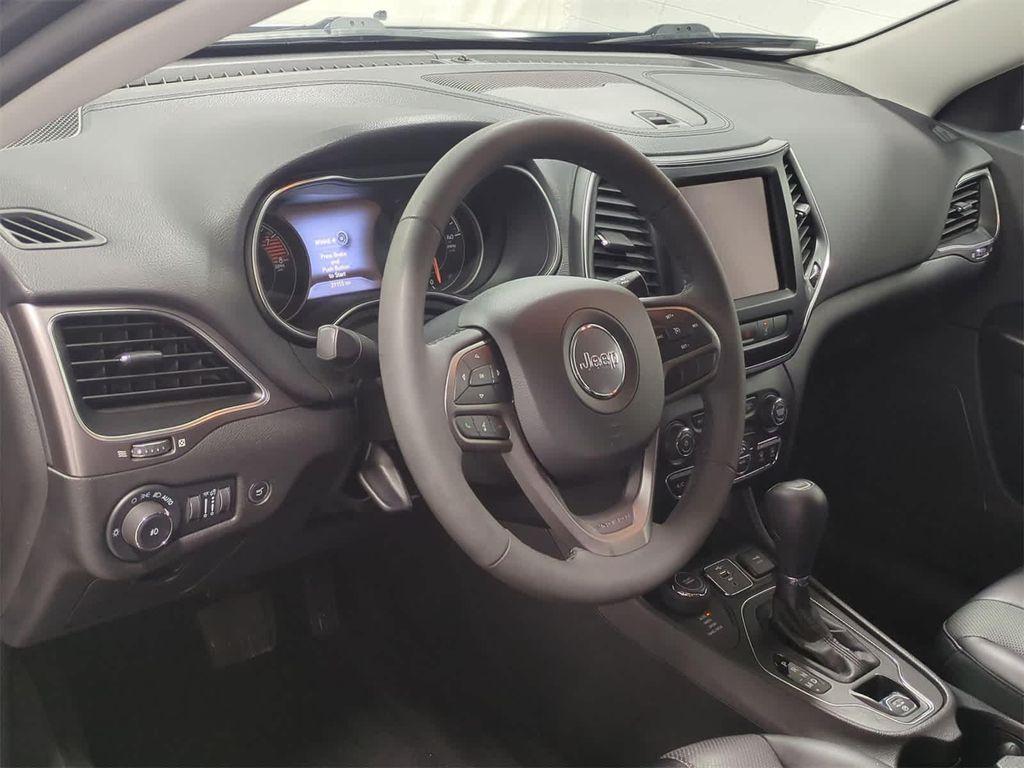 used 2022 Jeep Cherokee car, priced at $24,998