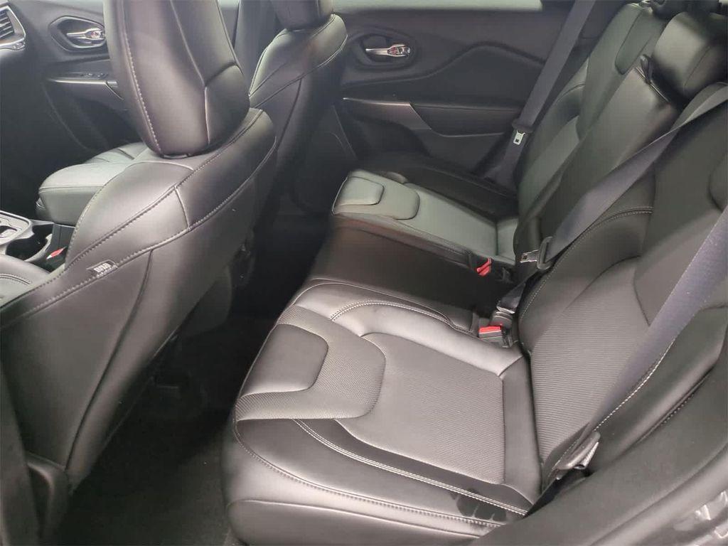 used 2022 Jeep Cherokee car, priced at $24,998