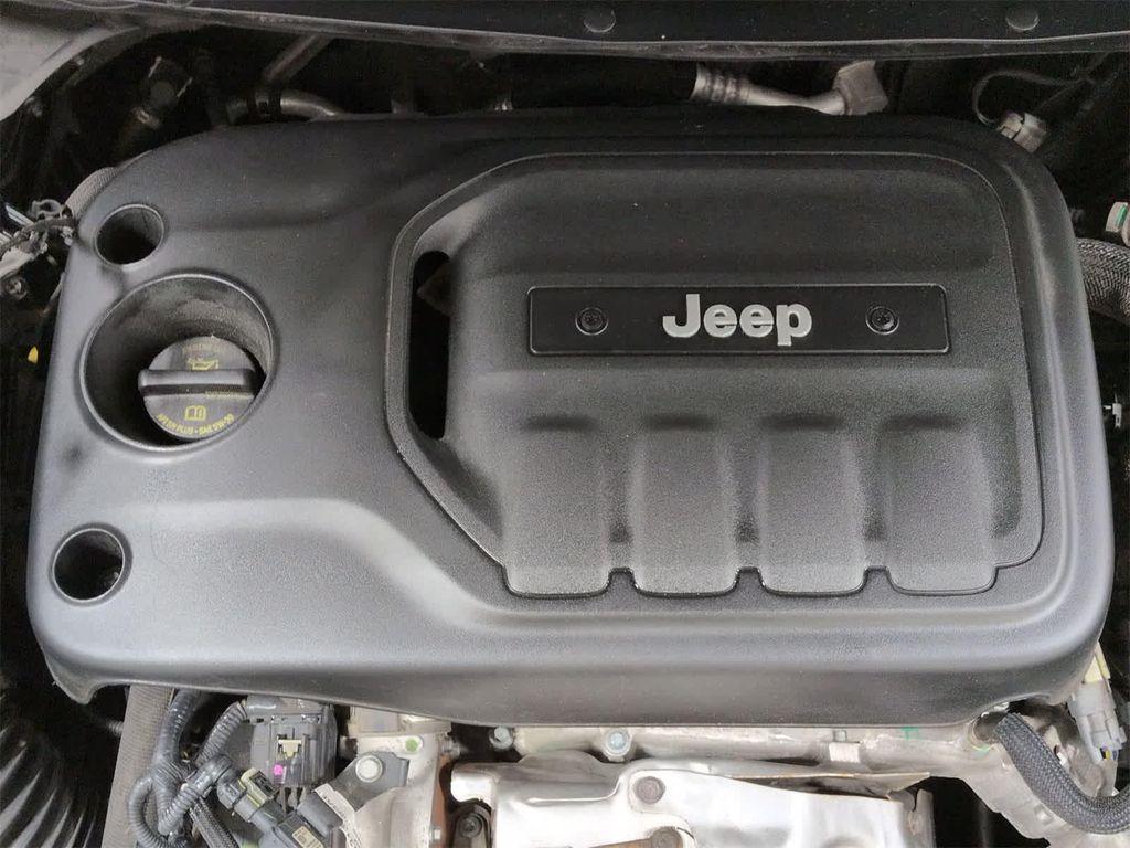 used 2021 Jeep Cherokee car, priced at $19,403