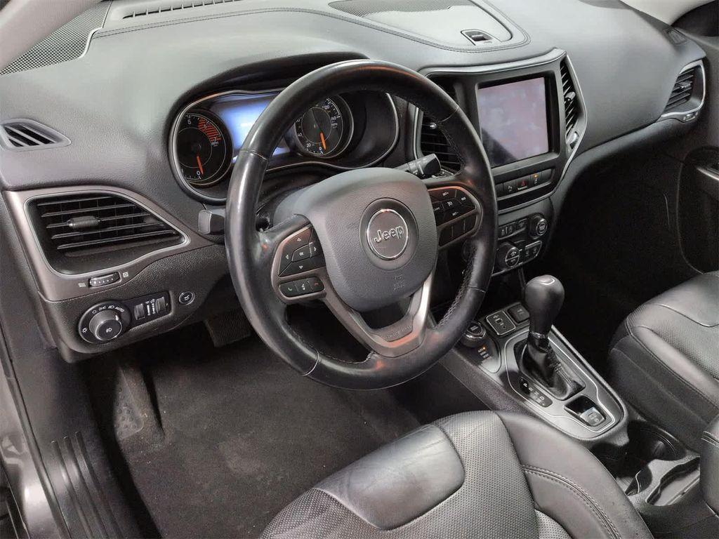 used 2021 Jeep Cherokee car, priced at $19,403