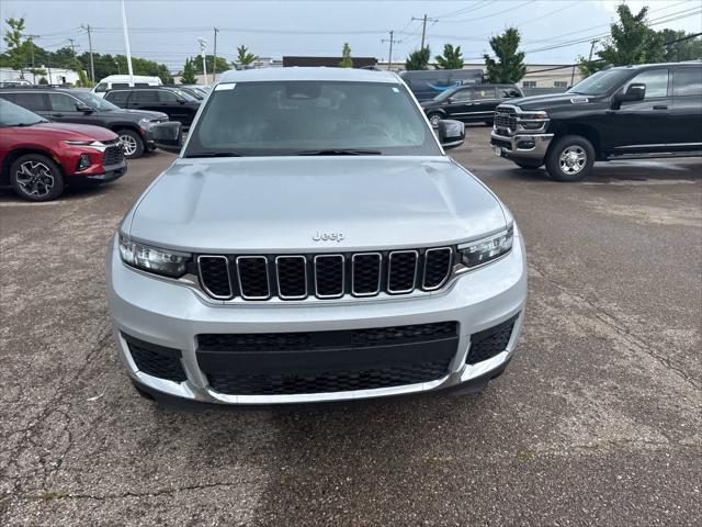 used 2024 Jeep Grand Cherokee L car, priced at $35,670